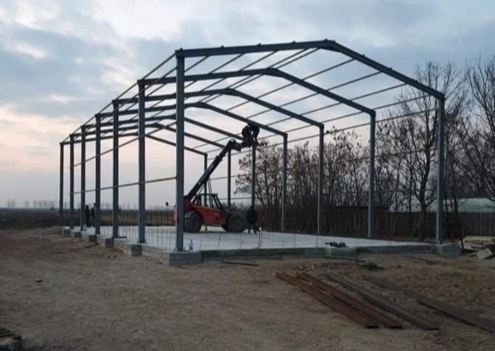 Vand hala 7x30x4 din ipe am pe stoc cu tot cu montaj