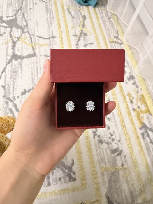 Украшение женское