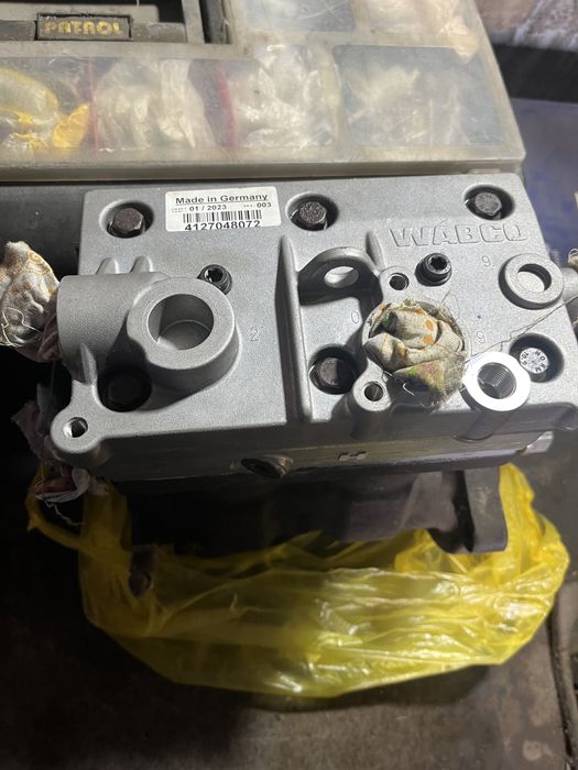 Запчасти на грузовик