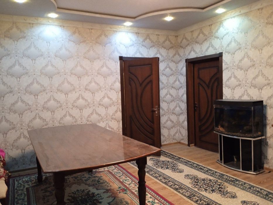 Аренда.   Участка. Юнусабад.   2/3.  Комнатная