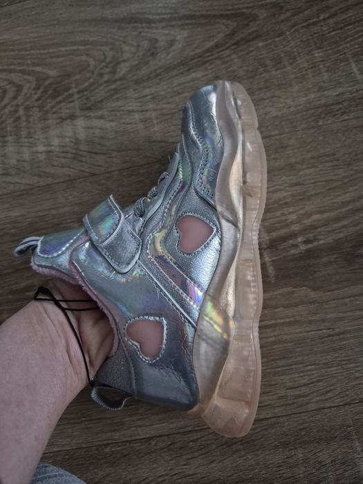 Adidasi fete mărimea 30