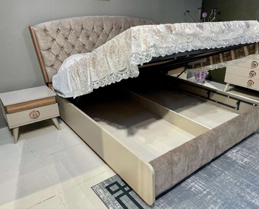 Диван кровать.