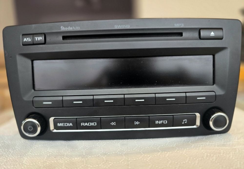 CD Player, original skoda, radio, bluetooth, afisaj