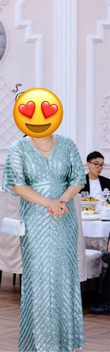 Вечерние платье