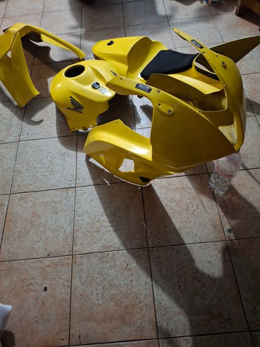 Спойлери за писта за Honda CBR600RR 2007 година