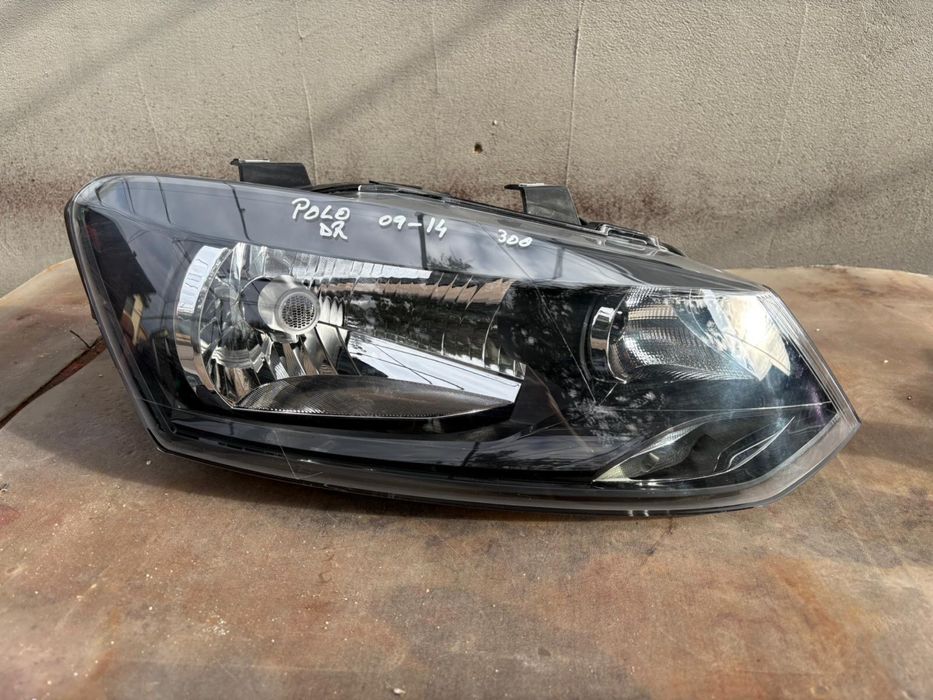 Far dreapta volkswagen polo 2009/2010/2011/2012/2013/2014