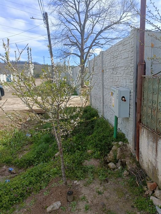 Teren de vânzare sau schimb cu garsoniera sau diverse