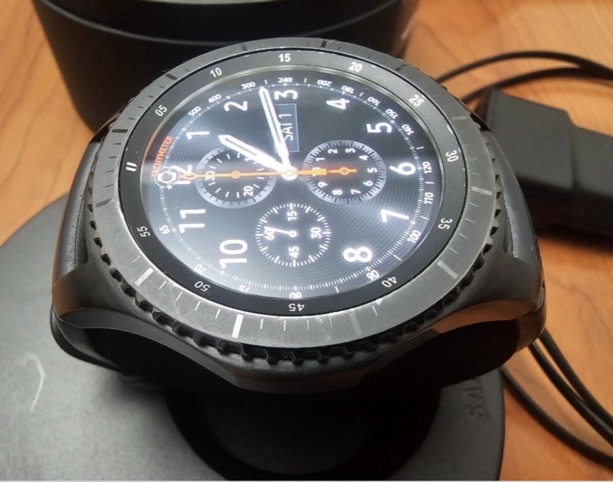 Часы Samsung Gear S3 Fronter Обмен