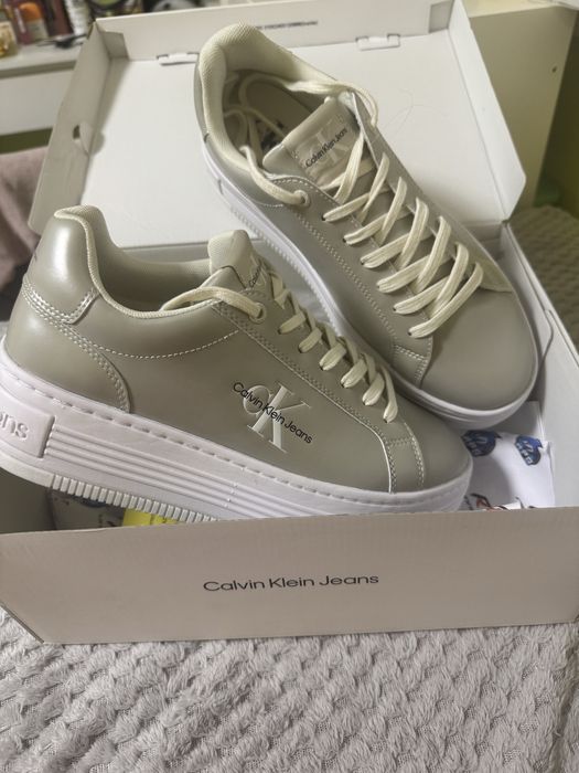 Кецовe Calvin Klein