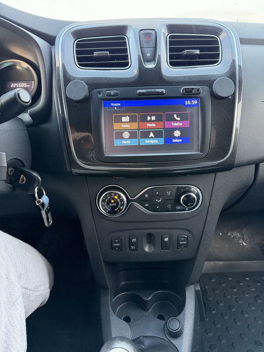 DACIA Logan 2018 — imagine 3