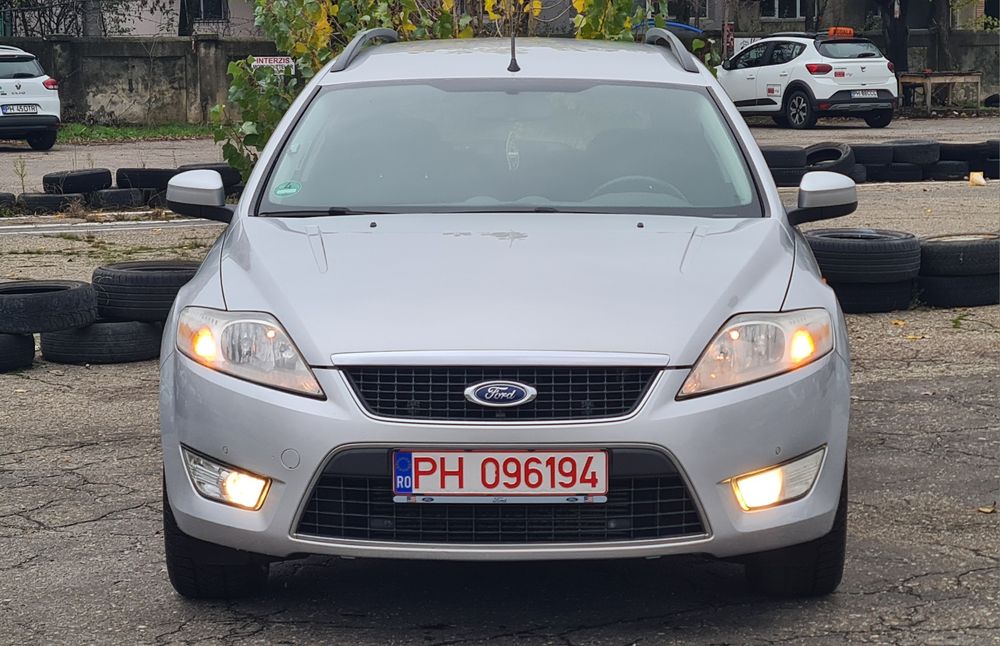 Ford Mondeo Titanium 2011 * 2.0 TDCI * EURO 5 * Klimă * Navi * Jante