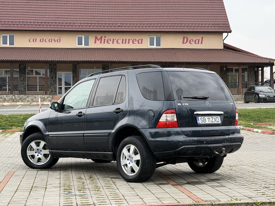 MERCEDES-BENZ ML-Class 2004 — imagine 4