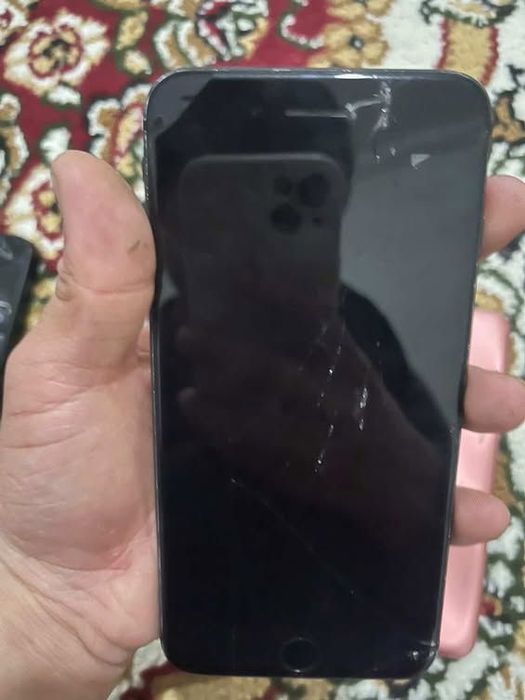 Самсунг 04е айфон 7+