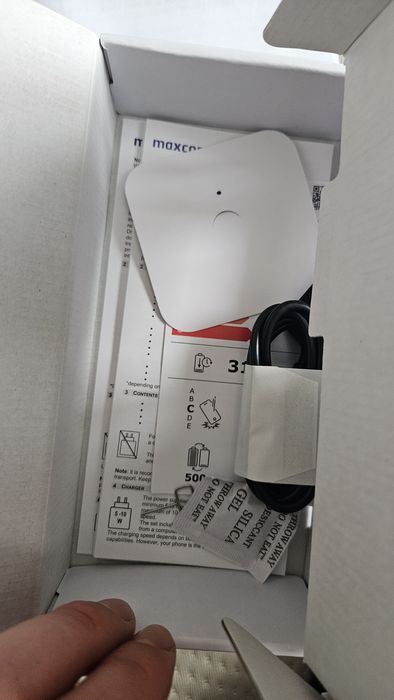 Telefon MaxCom ms652 NOU