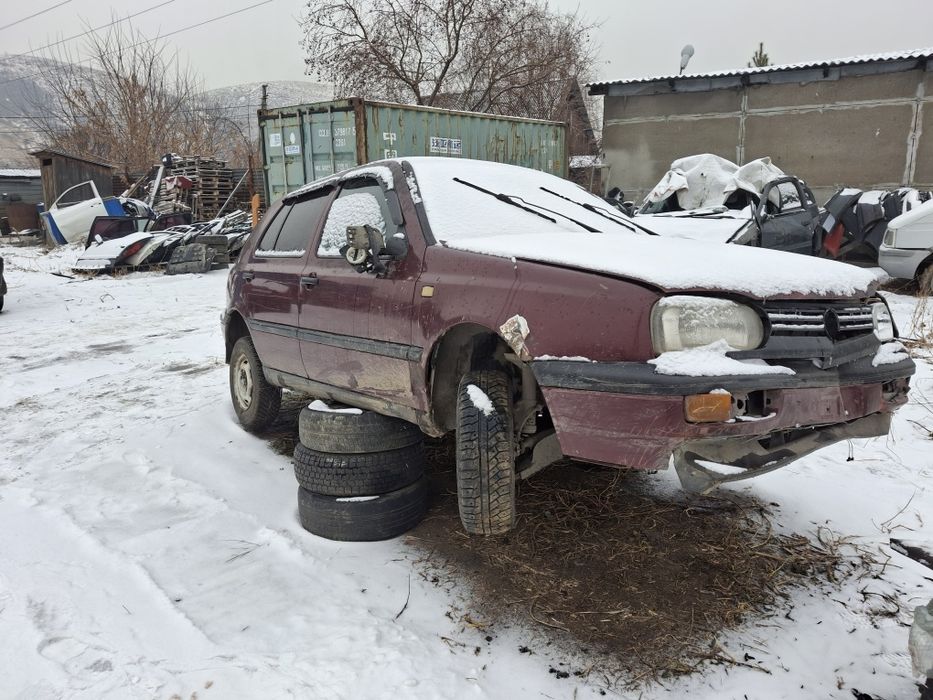 Запчасти на авто.