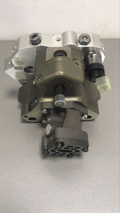 Насос топливный  ( ТНВД ) Камаз евро