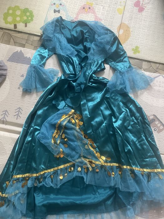 Продам новогодний костюм