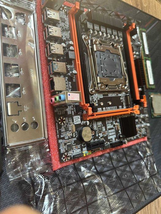 Новый комплект 12 ядерный - X99 + 2650v4 + 16gb DDR4