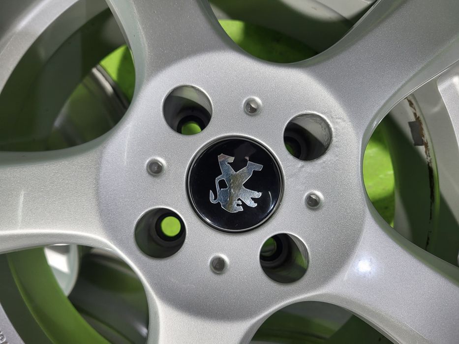 16 4x108 Peugeot лети джанти 4х108