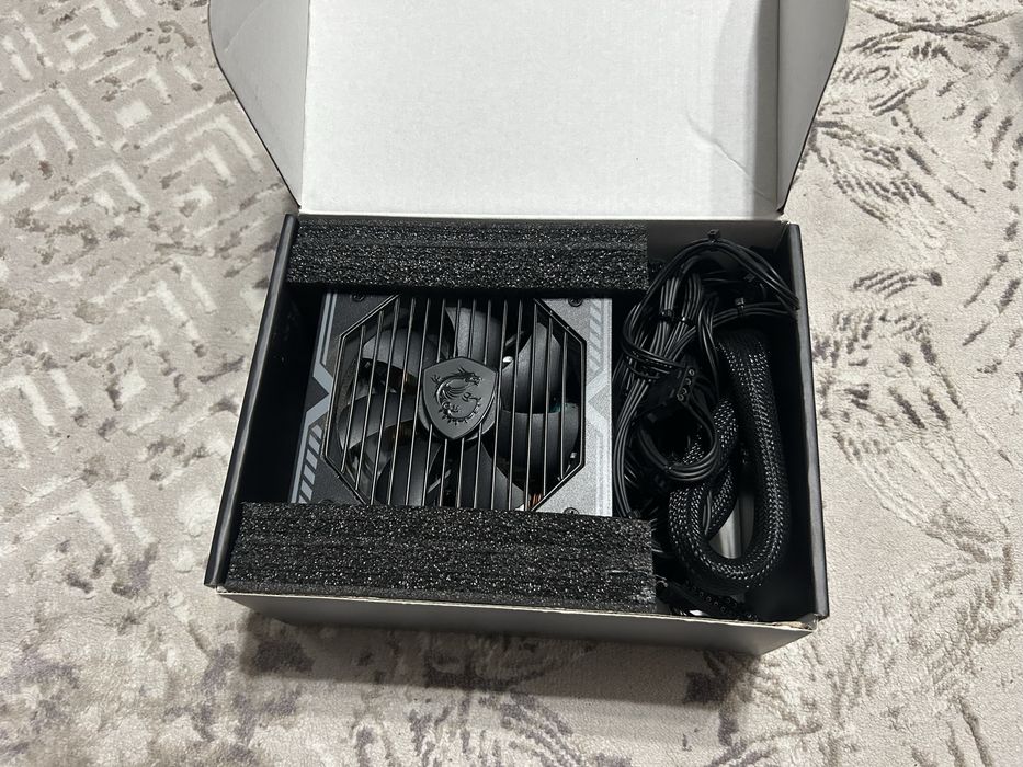 Продам видеокарту Zotax geforce rtx 4060 8gb