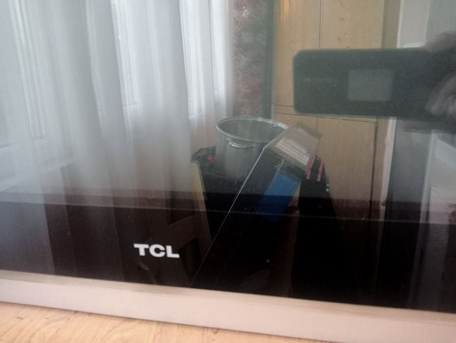 Телевизор TCL в отличном состоянии