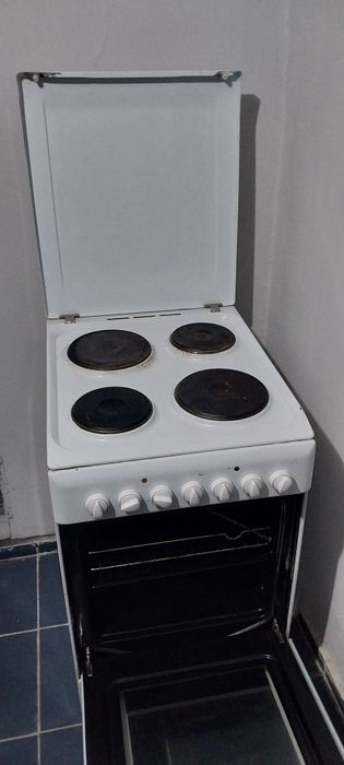 электрическая плита  индезит