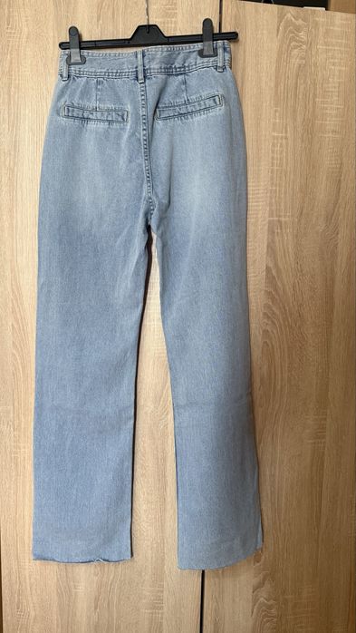 Blugi dama Sinsay noi