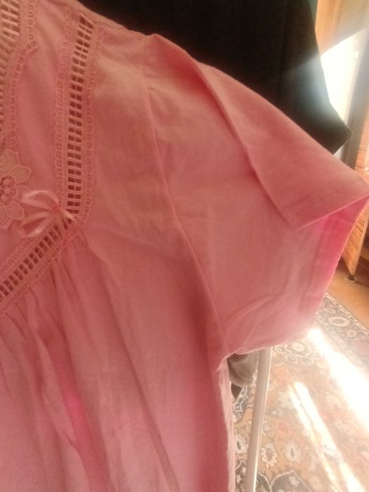 Продам ночные сорочки. 2 шт.