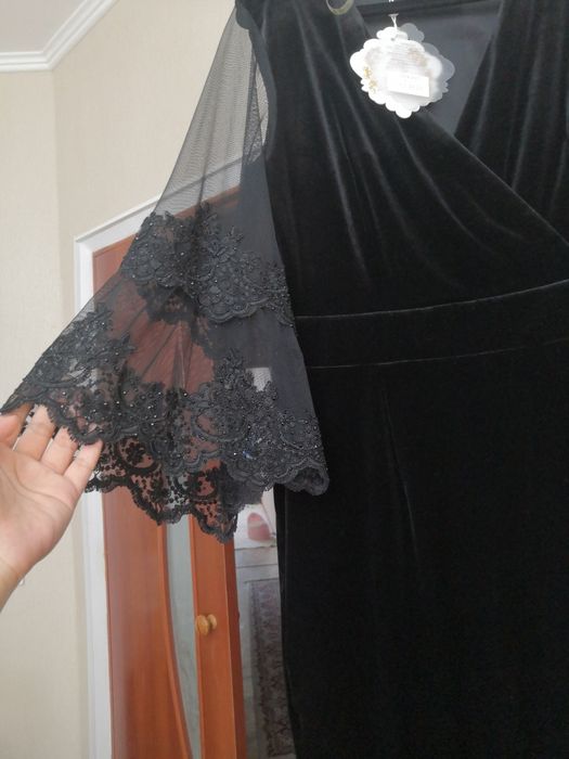 Продам турецкую платье