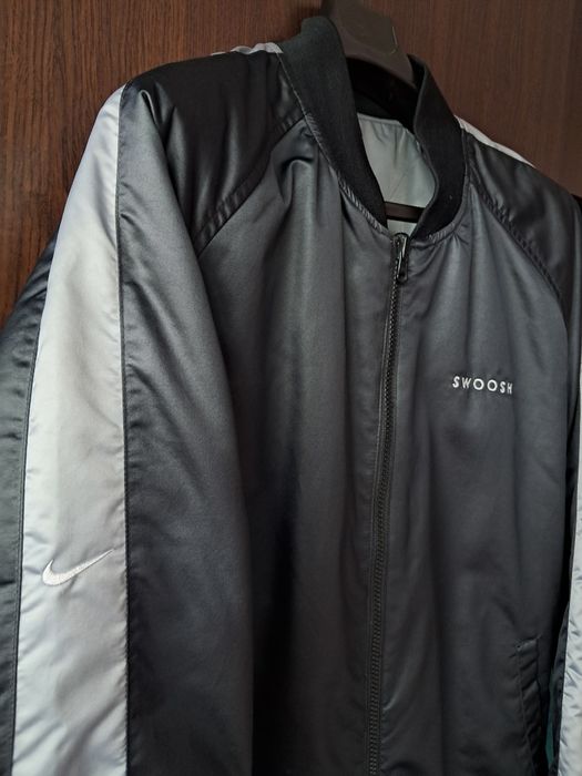 Geaca Nike două fețe