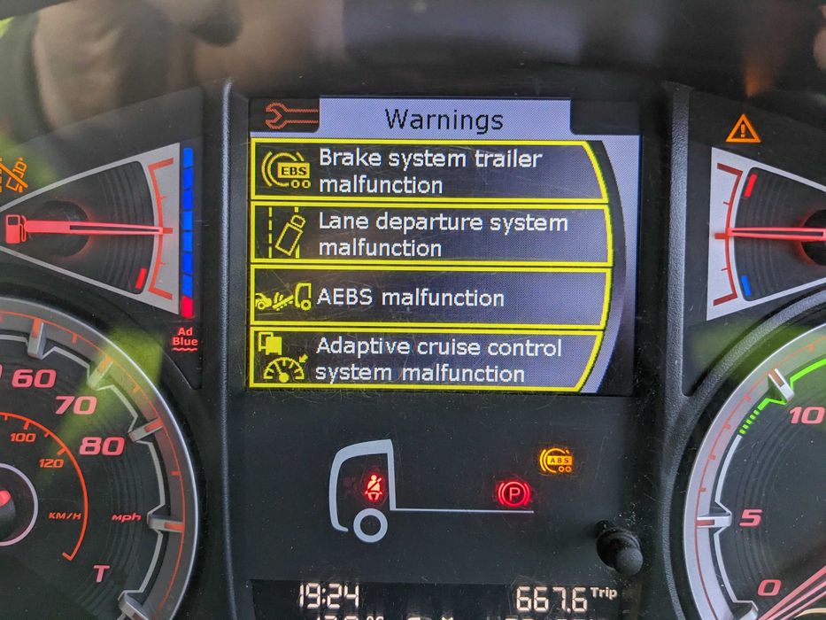 Диагностика килиш хизмати (Электромобил, Гибрид Truck... )