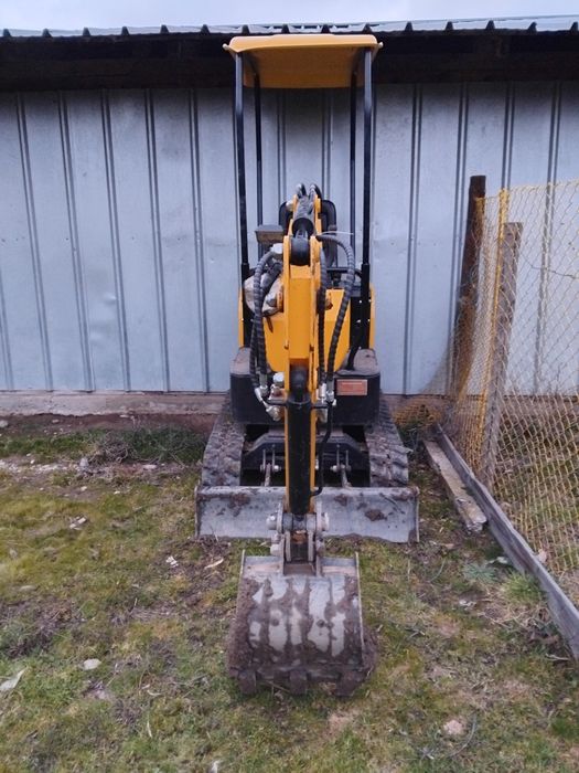 Почистване на градини