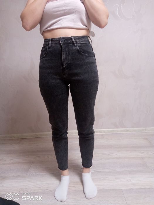 Вещи на девушку платья юбки шорты джинсы!