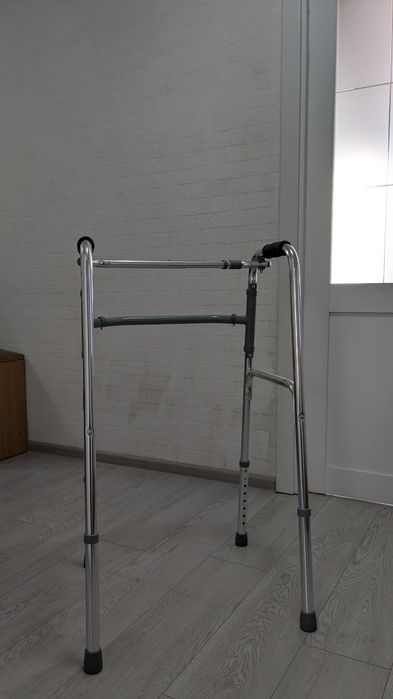 Ходунки для взрослых