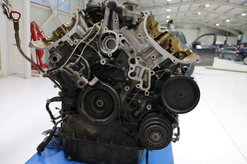 Reparatii Motor Distributii Cutii Viteze Range Rover Jaguar Mercedes