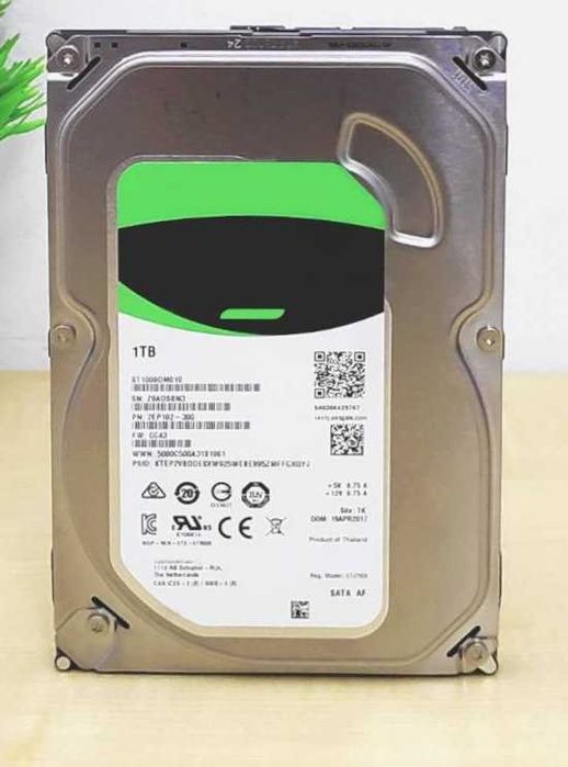 Хард диск HDD SATA 1TB (1000GB) със скорост 6 Gb/s