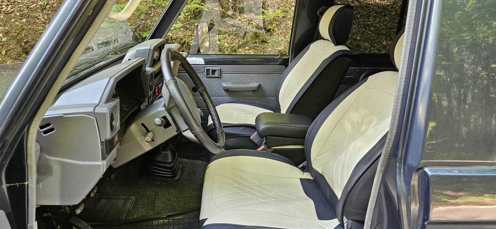 De vânzare Toyota Land Cruiser LJ 70 ,  4X4