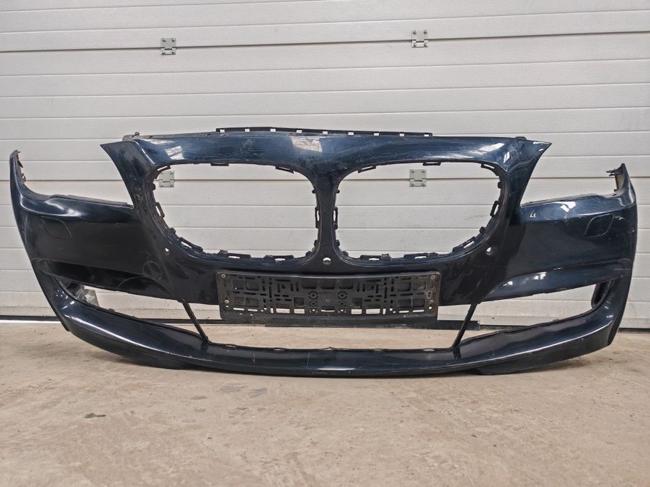 Bara fata BMW seria 7 F01 M pachet