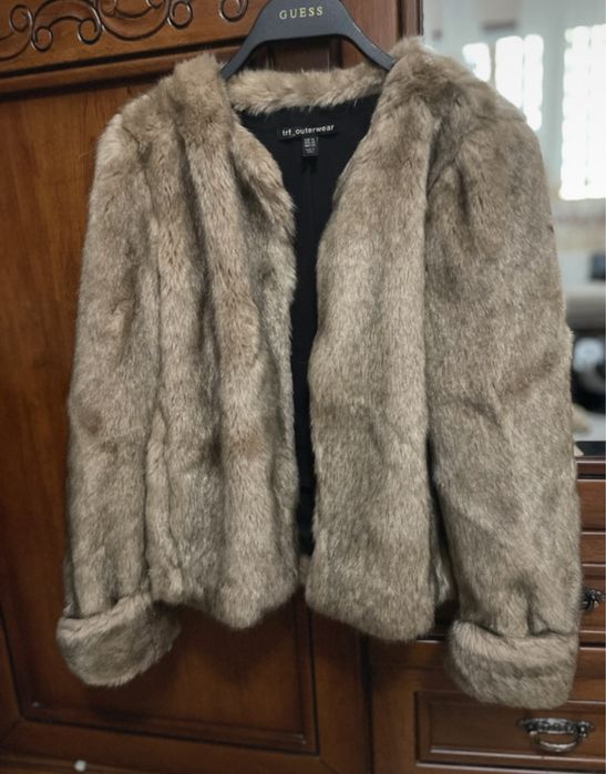 Jacheta blanita Zara XS