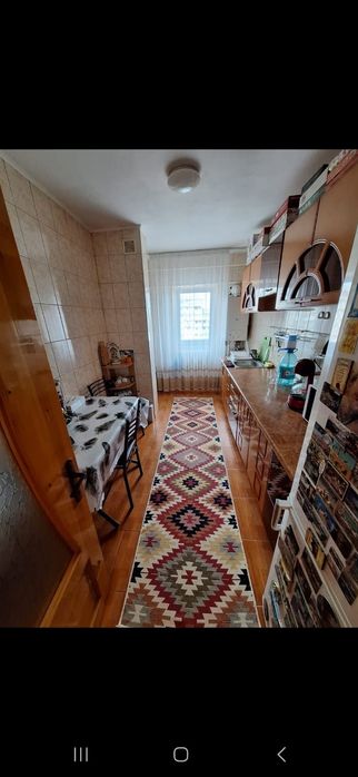 Apartament cu 3 camere