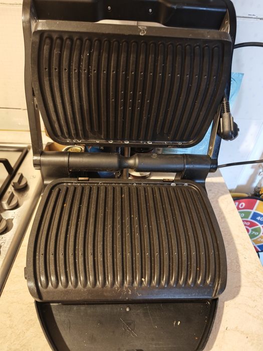Tefal Optigrill+ cu tavă copt