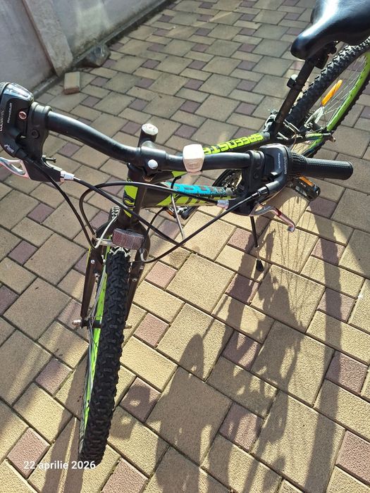 Bicicleta de vânzare
