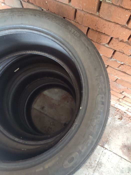 Гуми KUMHO 215/55/18