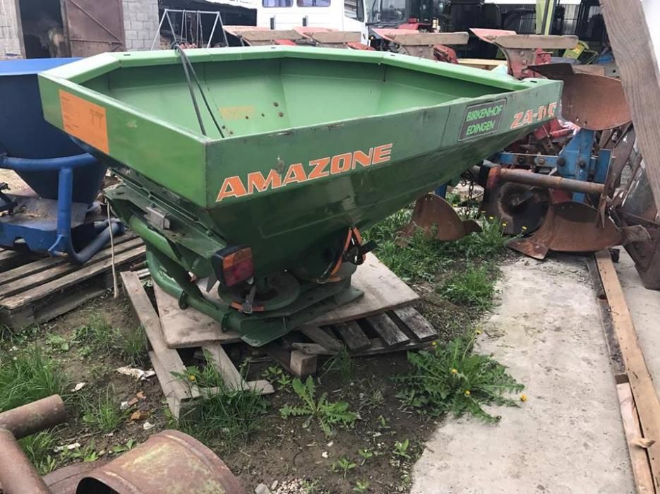 Разбрасыватель минеральных удобрений