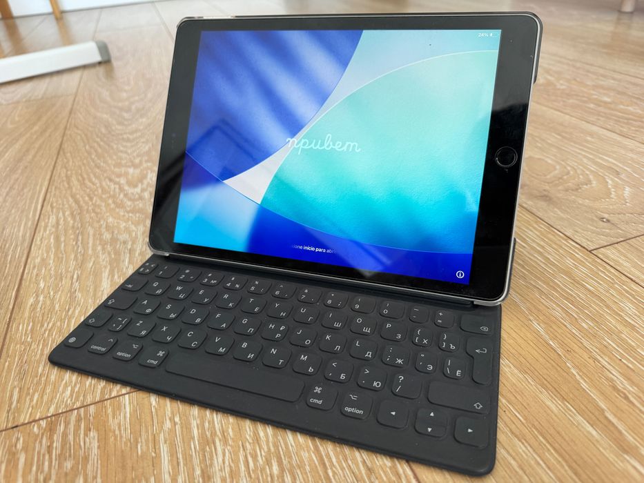 Планшет Apple iPad 9 64 gb wi-fi с клавиатурой