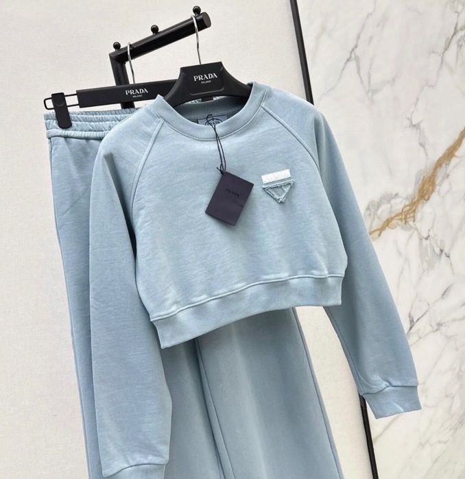 Дамски екип PRADA