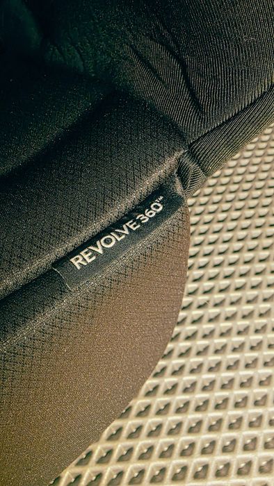 Поворотное автокресло Evenflo Revolve 360 (США) – Состояние отличное!