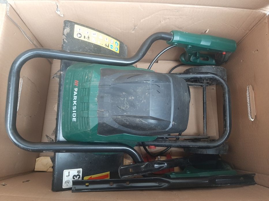 Vând motosapa Parkside