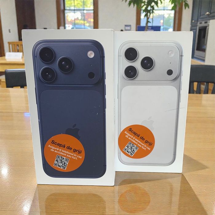 iPhone 17 Pro - Nou - Sigilat - Alb si Albastru - 256GB - Garantie