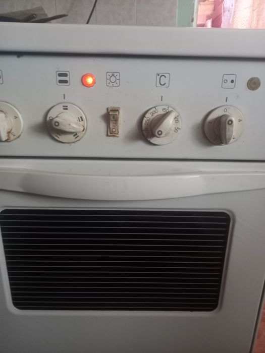 Газ плита продам